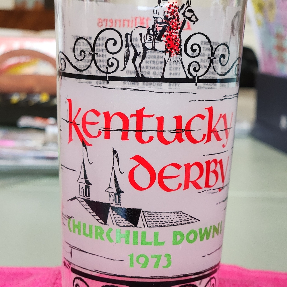 Kentucky Derby Churchill Downs 1973 Glass